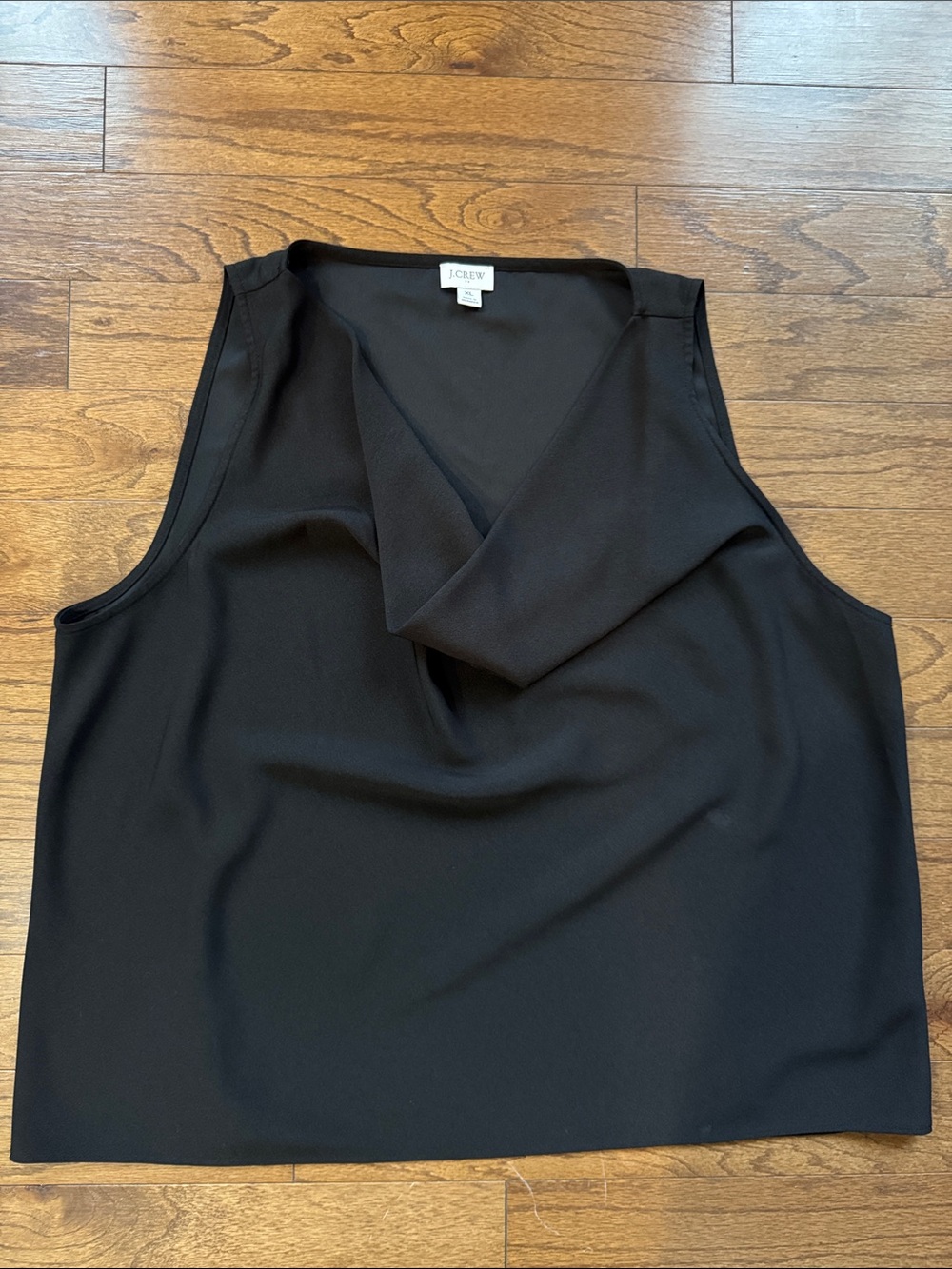 J Crew Black Sleeveless Draped V-Neck Shell size XL